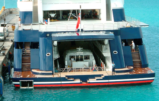 megayacht1